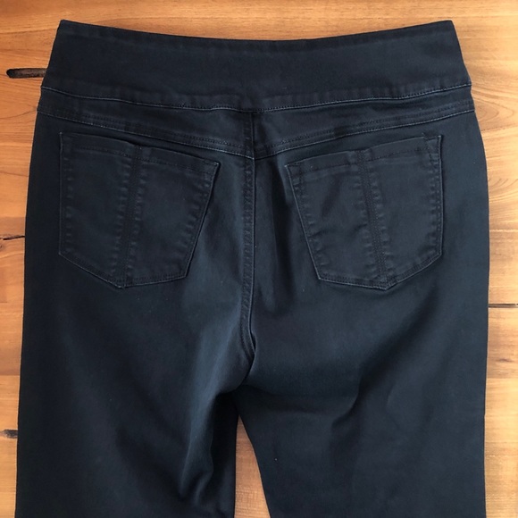 French Dressing Jeans Slim Black High Waisted Ankle Pant w/ Stretchy Waist - Picture 8 of 11